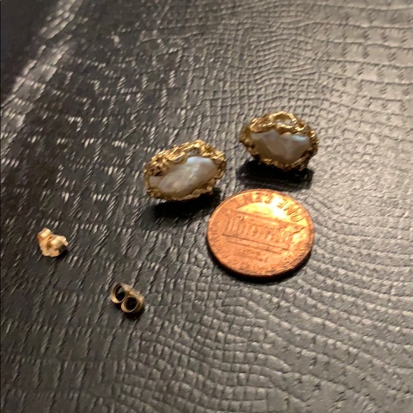 Vintage Baroque pearl earrings - Picture 7 of 8